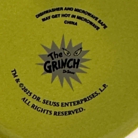 Grinch Christmas Mug - Green - Picture 2 of 5
